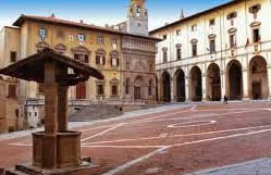 arezzo