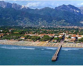 forte dei marmi pontile
