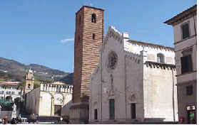 pietrasanta duomo