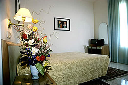 hotel paradiso al mare forte dei marmi